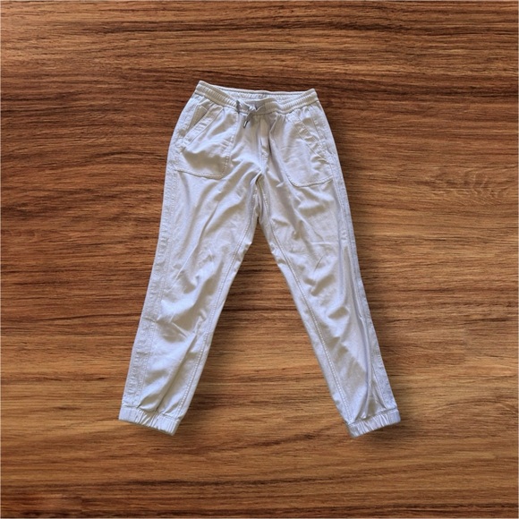 Athleta Farallon jogger pants 8 Light gray Tapered crop Elastic waist Pockets - Picture 2 of 16